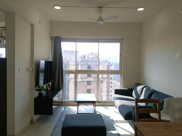 1 BHK Apartment in Kandivali East for resale Mumbai. The reference number is 16535173