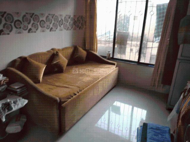 1 BHK Apartment in Kandivali East for resale Mumbai. The reference number is 16670256