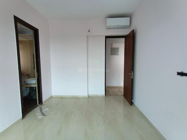 1 BHK Apartment in Kandivali East for resale Mumbai. The reference number is 17793712