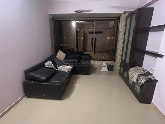 1 BHK Apartment in Kandivali East for resale Mumbai. The reference number is 18816693