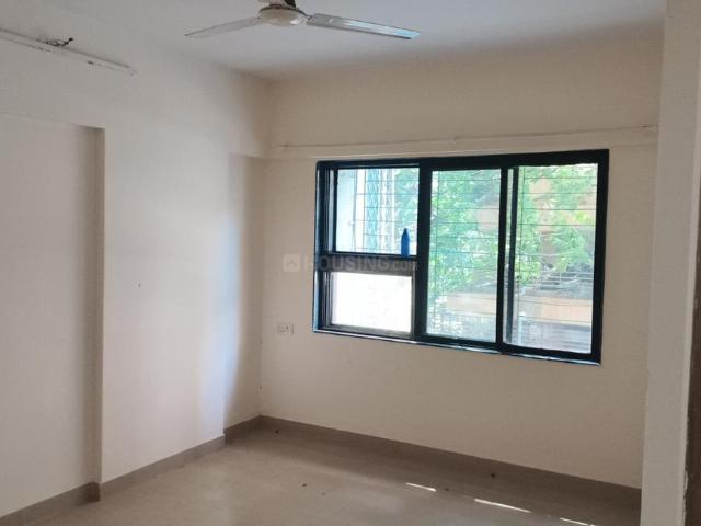 1 BHK Apartment in Kandivali East for resale Mumbai. The reference number is 18160801