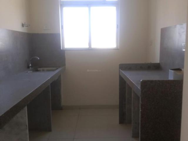 1 BHK Apartment in Kandivali East for resale Mumbai. The reference number is 19625040