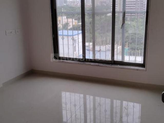 1 BHK Apartment in Kandivali East for resale Mumbai. The reference number is 19632964