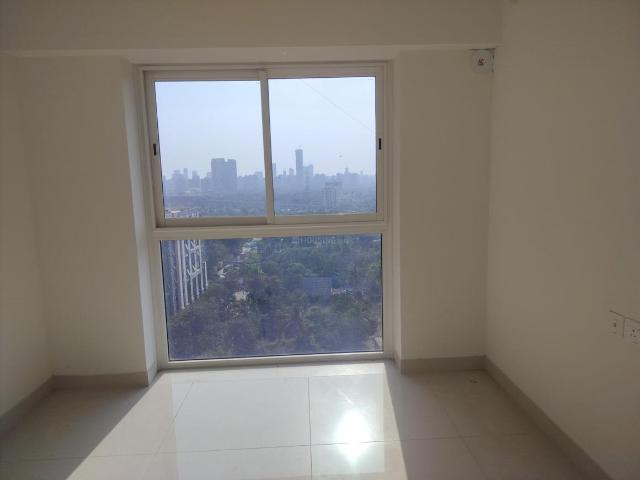 1 BHK Apartment in Kandivali East for resale Mumbai. The reference number is 19808751