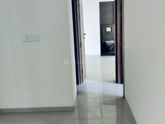 1 BHK Apartment in Kandivali East for resale Mumbai. The reference number is 19821060