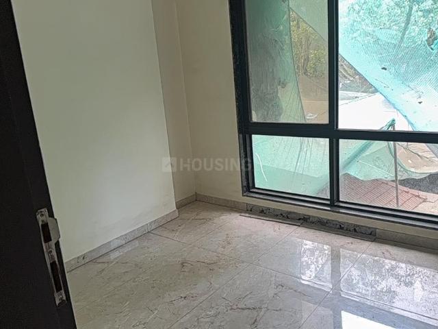 1 BHK Apartment in Kandivali East for resale Mumbai. The reference number is 19858066