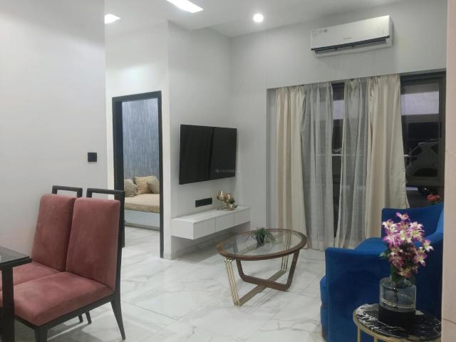 1 BHK Apartment in Kandivali East for resale Mumbai. The reference number is 19949769