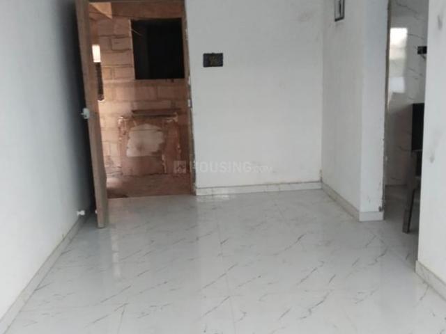 1 BHK Apartment in Kandivali East for resale Mumbai. The reference number is 19341554