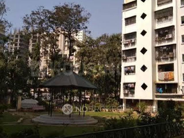 1 BHK Apartment in Kandivali East for resale Mumbai. The reference number is 20448245