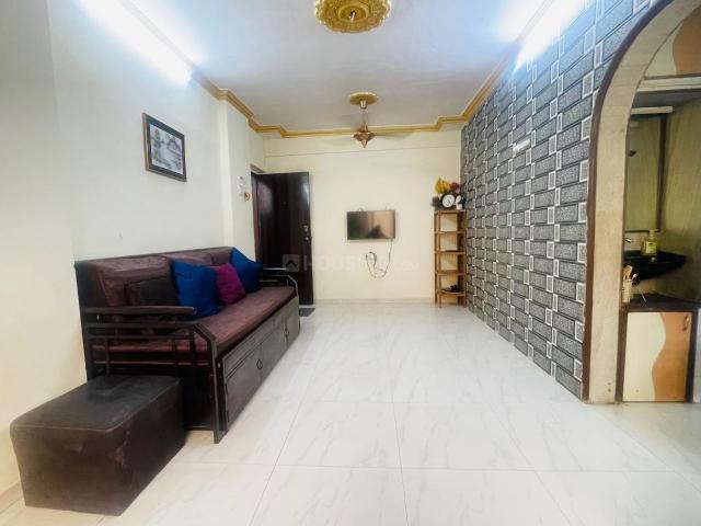 1 BHK Apartment in Kandivali East for resale Mumbai. The reference number is 20616671