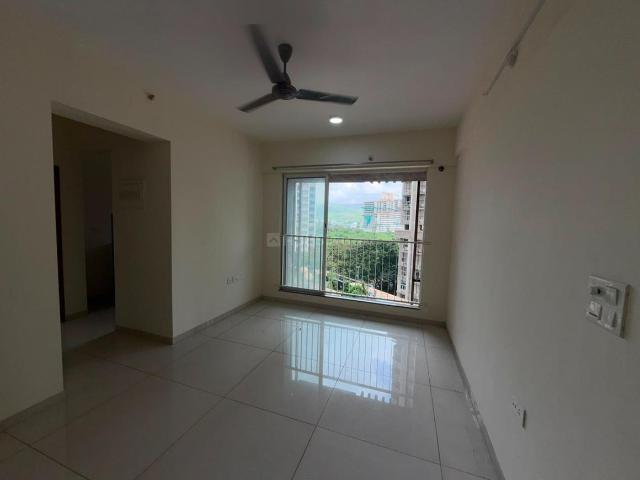 1 BHK Apartment in Kandivali East for resale Mumbai. The reference number is 20713981