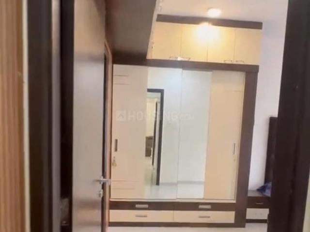 1 BHK Apartment in Kandivali East for resale Mumbai. The reference number is 20990804