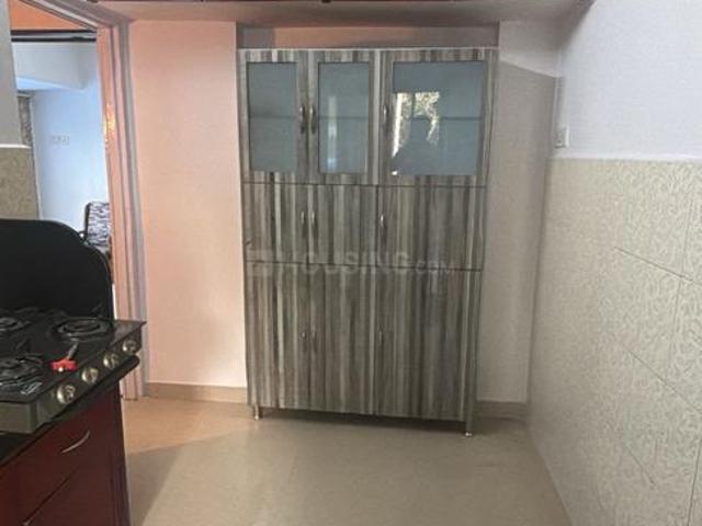 1 BHK Apartment in Kandivali East for resale Mumbai. The reference number is 20271810