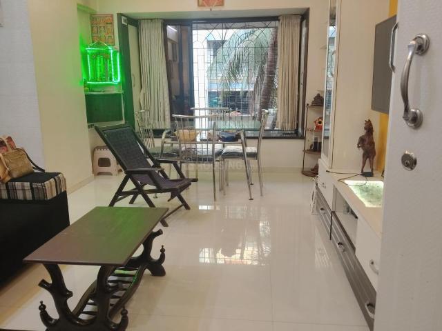 1 BHK Apartment in Kandivali East for resale Mumbai. The reference number is 20287658