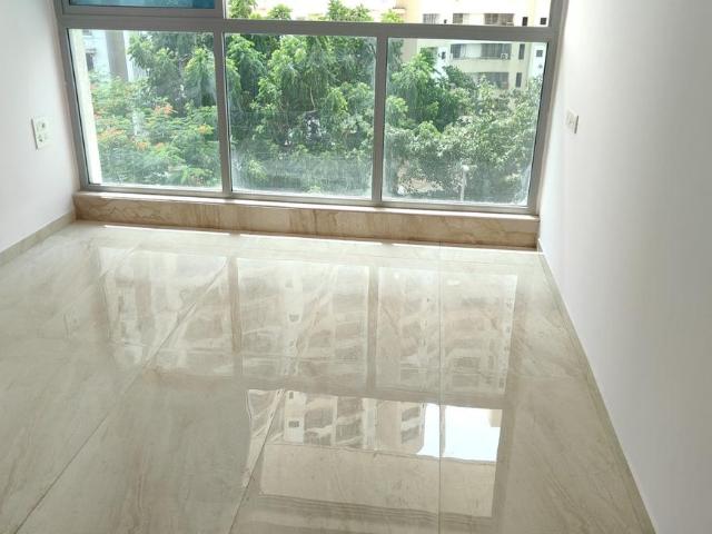 1 BHK Apartment in Kandivali East for resale Mumbai. The reference number is 20372899