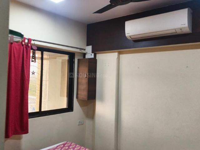 1 BHK Apartment in Kandivali West for rent Mumbai. The reference number is 20007084