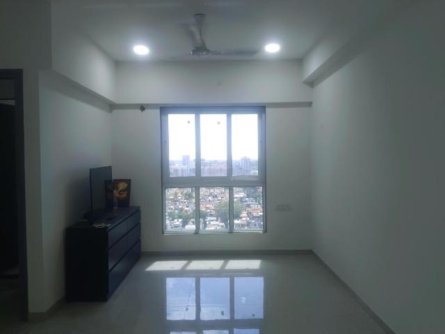 1 BHK Apartment in Kandivali West for rent Mumbai. The reference number is 20498908