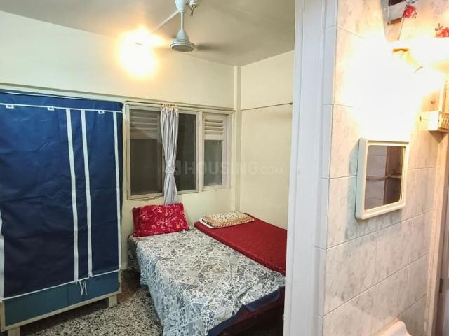 1 BHK Apartment in Kandivali West for rent Mumbai. The reference number is 20631458