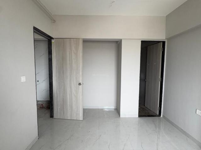 1 BHK Apartment in Kandivali West for rent Mumbai. The reference number is 20649256