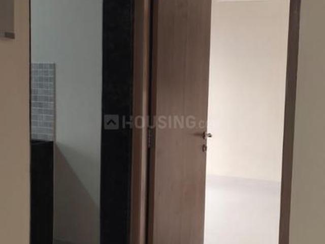 1 BHK Apartment in Kandivali West for rent Mumbai. The reference number is 20911976