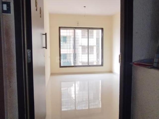 1 BHK Apartment in Kandivali West for resale Western Suburbs. The reference number is 17483084