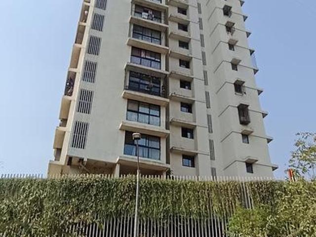 1 BHK Apartment in Kandivali West for resale Mumbai. The reference number is 14630296