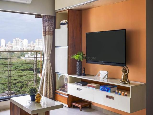 1 BHK Apartment in Kandivali West for resale Mumbai. The reference number is 16432477