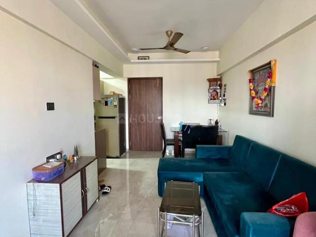 1 BHK Apartment in Kandivali West for resale Western Suburbs. The reference number is 16437785