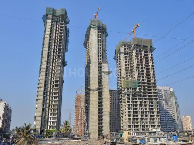 1 BHK Apartment in Kandivali West for resale Mumbai. The reference number is 18521811