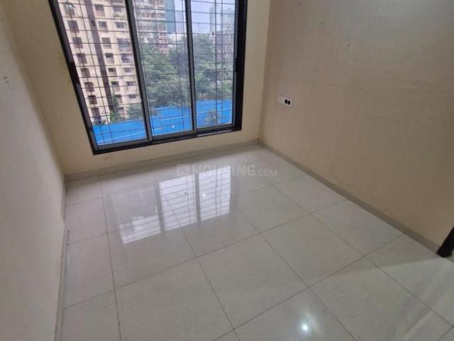 1 BHK Apartment in Kandivali West for resale Mumbai. The reference number is 18072383