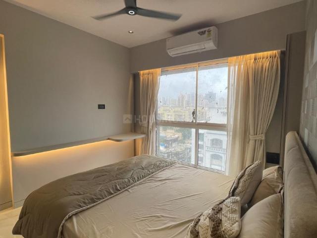 1 BHK Apartment in Kandivali West for resale Mumbai. The reference number is 18116884