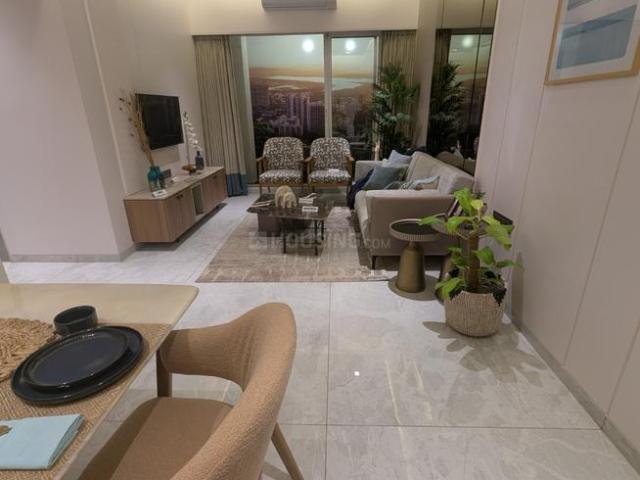 1 BHK Apartment in Kandivali West for resale Mumbai. The reference number is 18194666