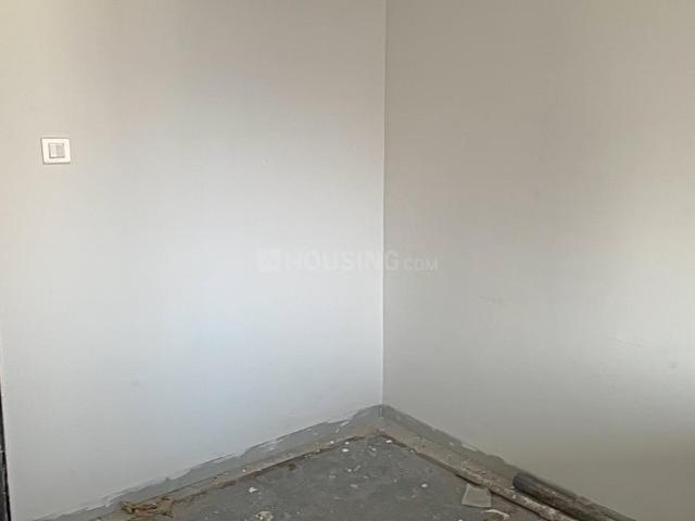 1 BHK Apartment in Kandivali West for resale Mumbai. The reference number is 19773738