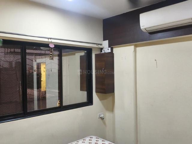 1 BHK Apartment in Kandivali West for resale Mumbai. The reference number is 19861863