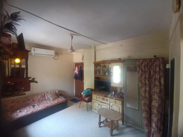 1 BHK Apartment in Kandivali West for resale Mumbai. The reference number is 19885909