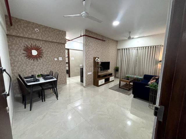1 BHK Apartment in Kandivali West for resale Mumbai. The reference number is 19341366