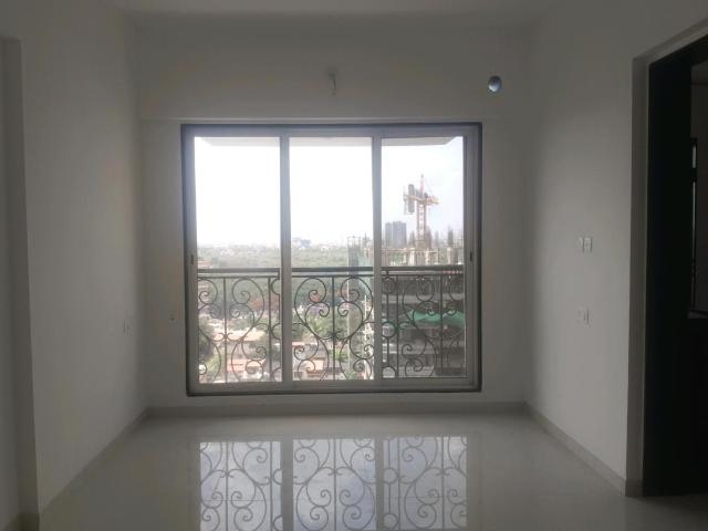 1 BHK Apartment in Kandivali West for resale Mumbai. The reference number is 20423291