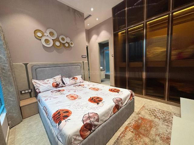 1 BHK Apartment in Kandivali West for resale Mumbai. The reference number is 20843862