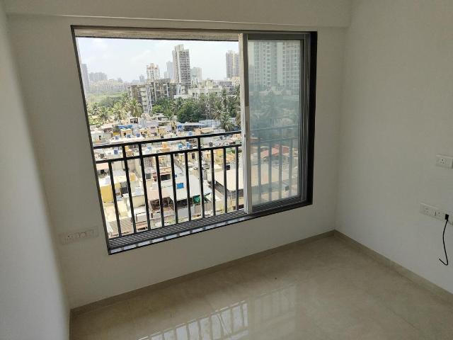 1 BHK Apartment in Kandivali West for resale Mumbai. The reference number is 20144832