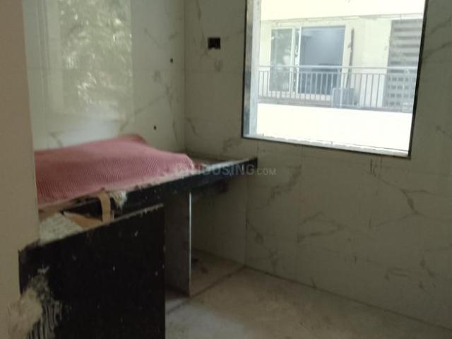 1 BHK Apartment in Kandivali West for resale Mumbai. The reference number is 20170183