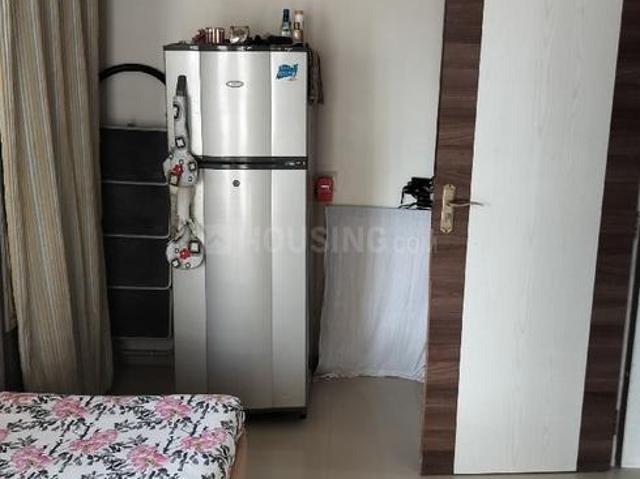 1 BHK Apartment in Kandivali West for resale Mumbai. The reference number is 20282742