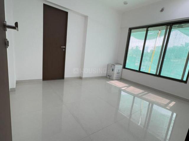 1 BHK Apartment in Kandivali West for resale Mumbai. The reference number is 20296260