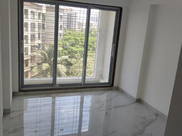 1 BHK Apartment in Kandivali West for resale Mumbai. The reference number is 20313163