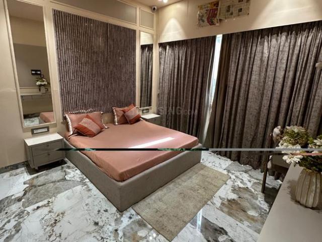 1 BHK Apartment in Kandivali West for resale Mumbai. The reference number is 20337907