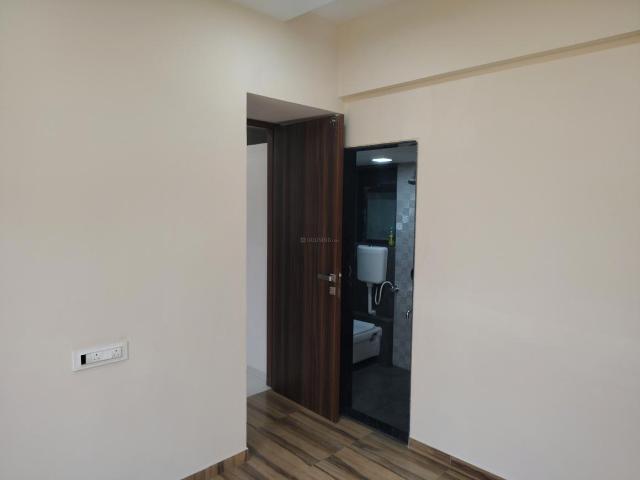 1 BHK Apartment in Kasarvadavali for rent Thane. The reference number is 7269421
