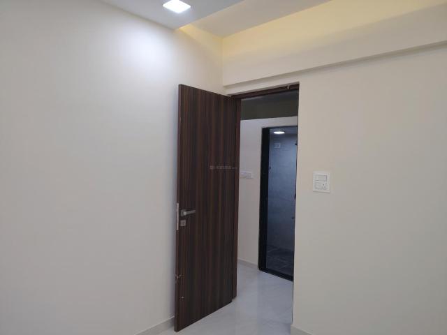 1 BHK Apartment in Kasarvadavali for rent Thane. The reference number is 7541058
