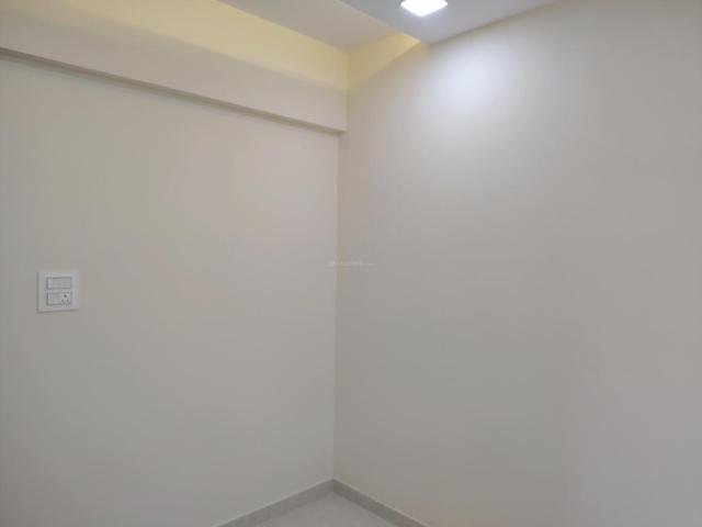 1 BHK Apartment in Kasarvadavali for rent Thane. The reference number is 7778601