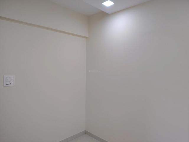 1 BHK Apartment in Kasarvadavali for rent Thane. The reference number is 8108990