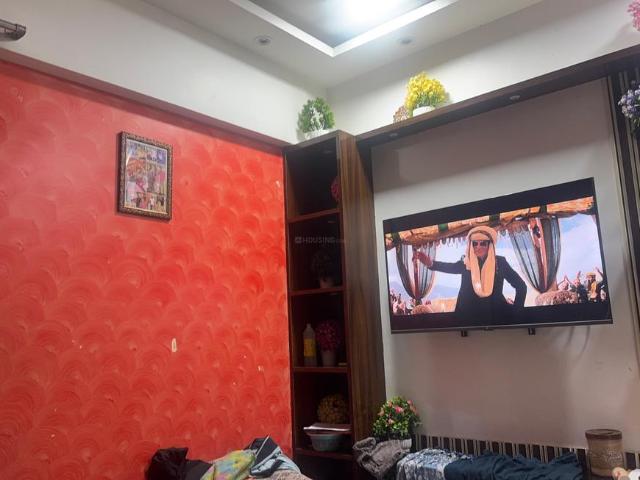 1 BHK Apartment in Kasarvadavali for rent Thane. The reference number is 13230973