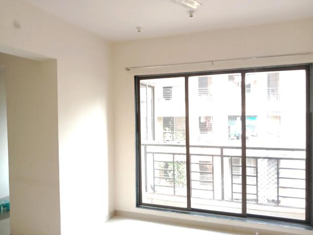 1 BHK Apartment in Kasarvadavali for rent Thane. The reference number is 13537732